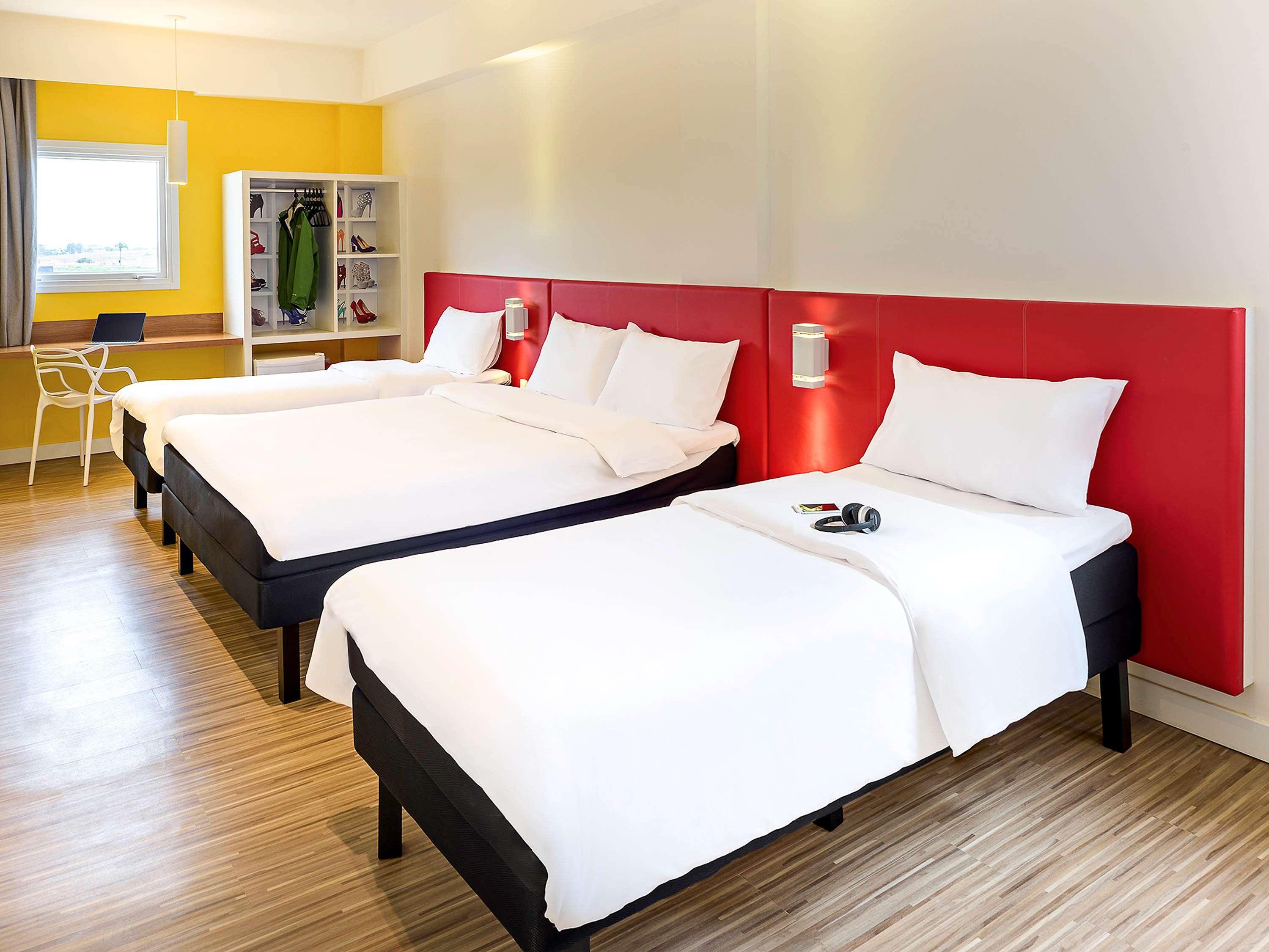 Отель Ibis Styles Биригуи Экстерьер фото