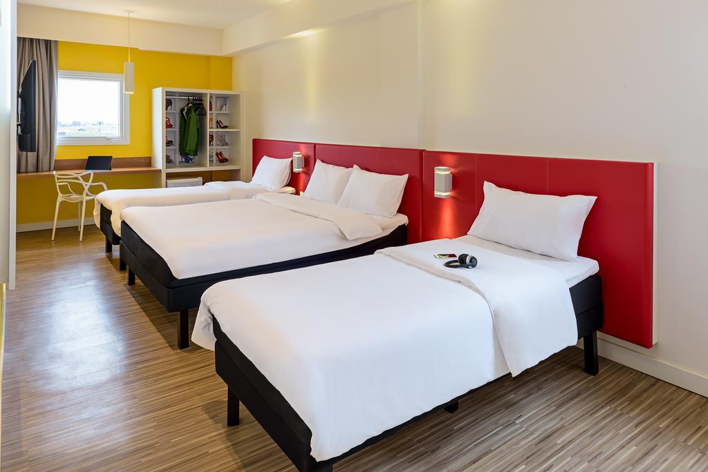 Отель Ibis Styles Биригуи Экстерьер фото