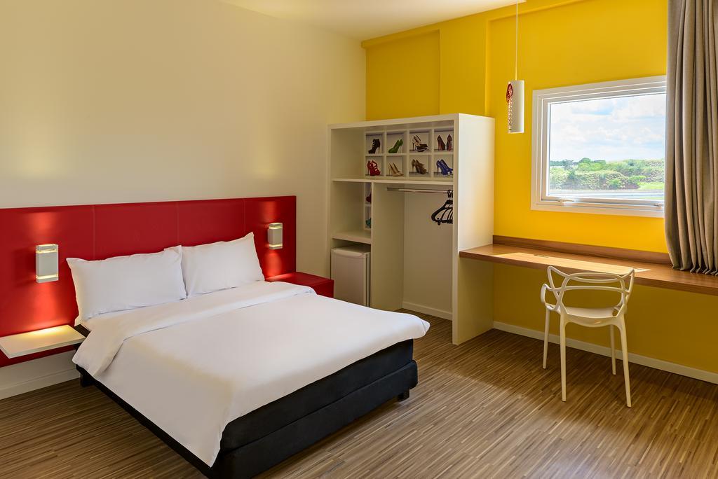 Отель Ibis Styles Биригуи Экстерьер фото