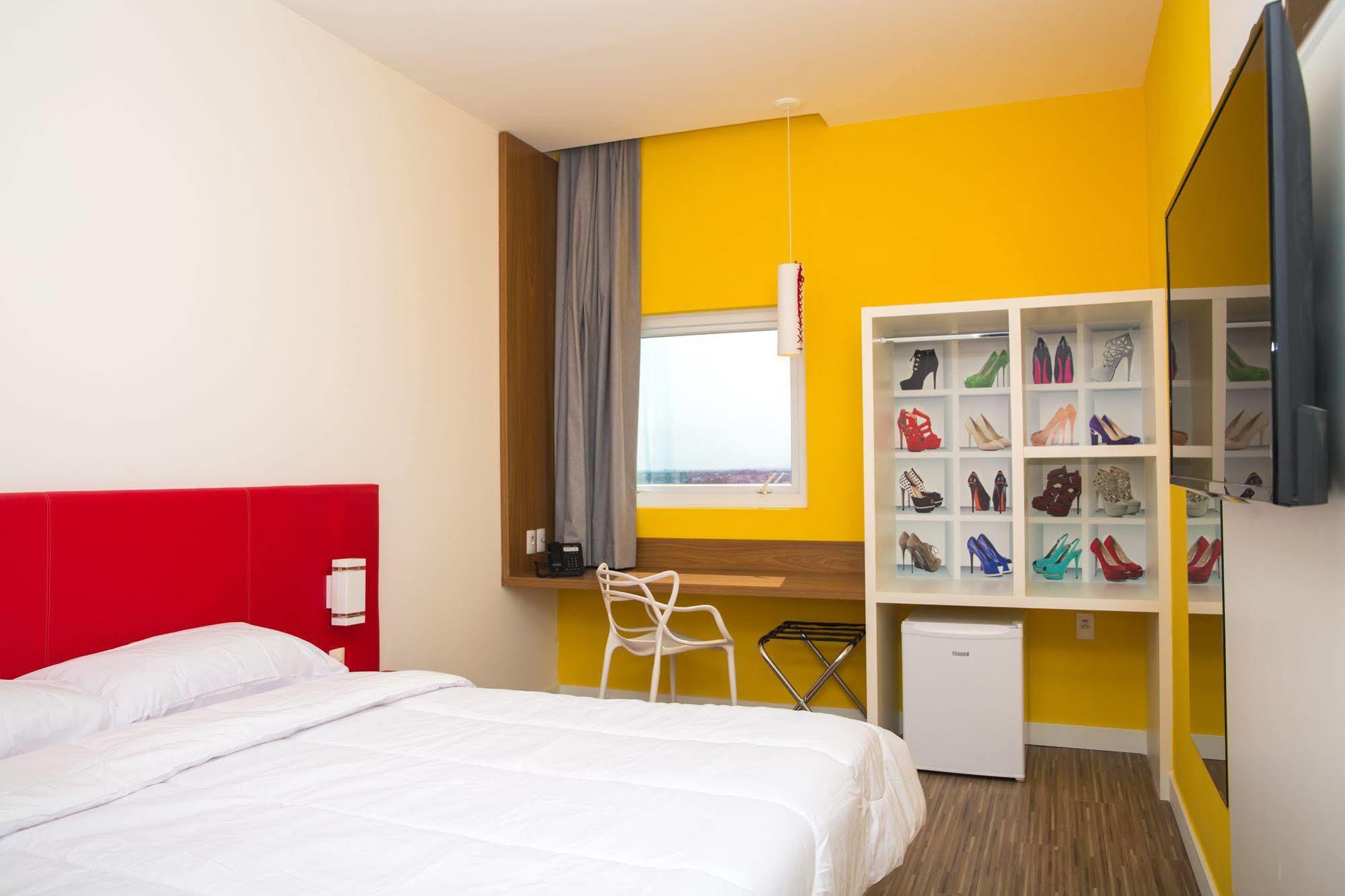 Отель Ibis Styles Биригуи Экстерьер фото