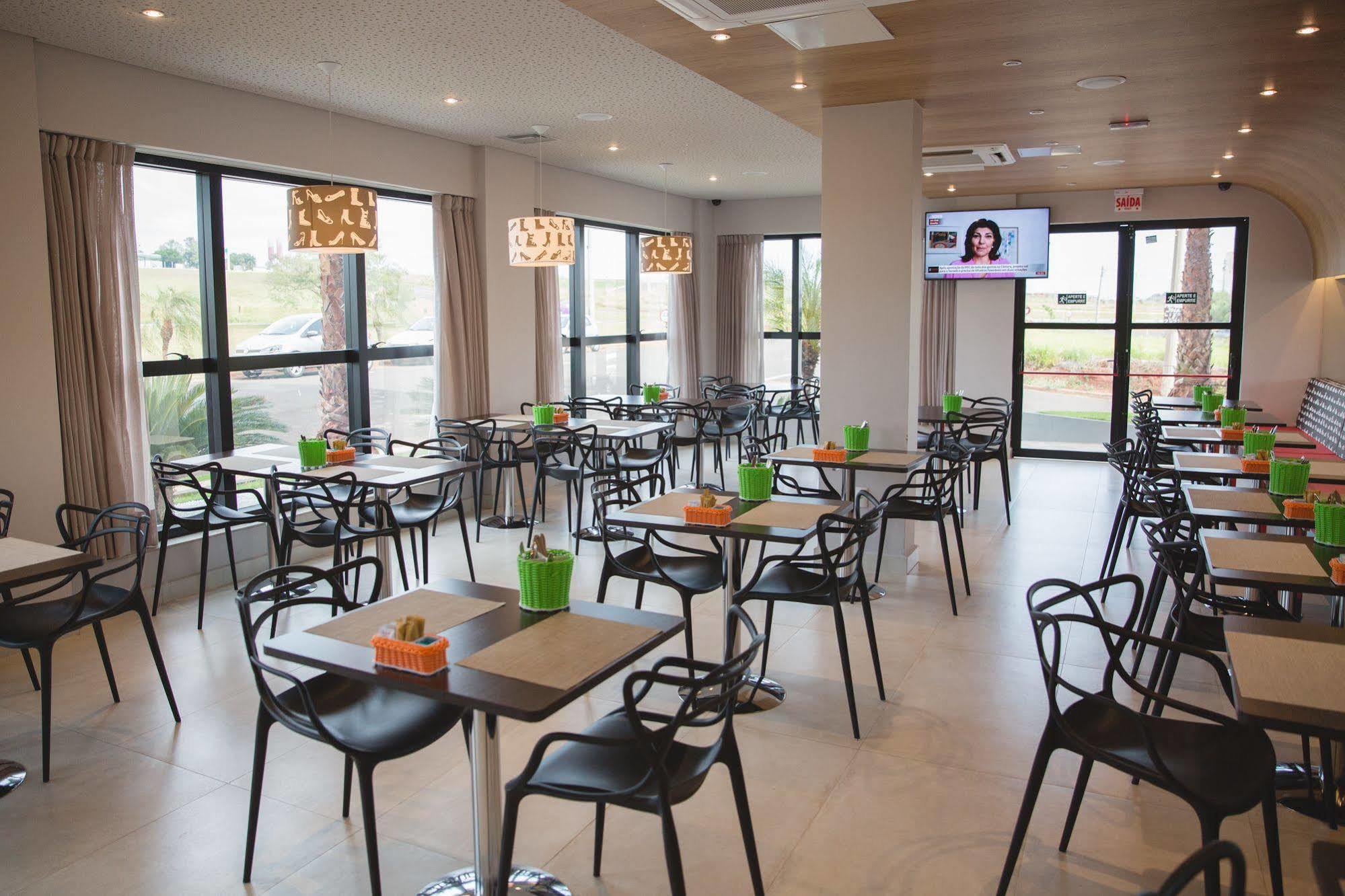 Отель Ibis Styles Биригуи Экстерьер фото