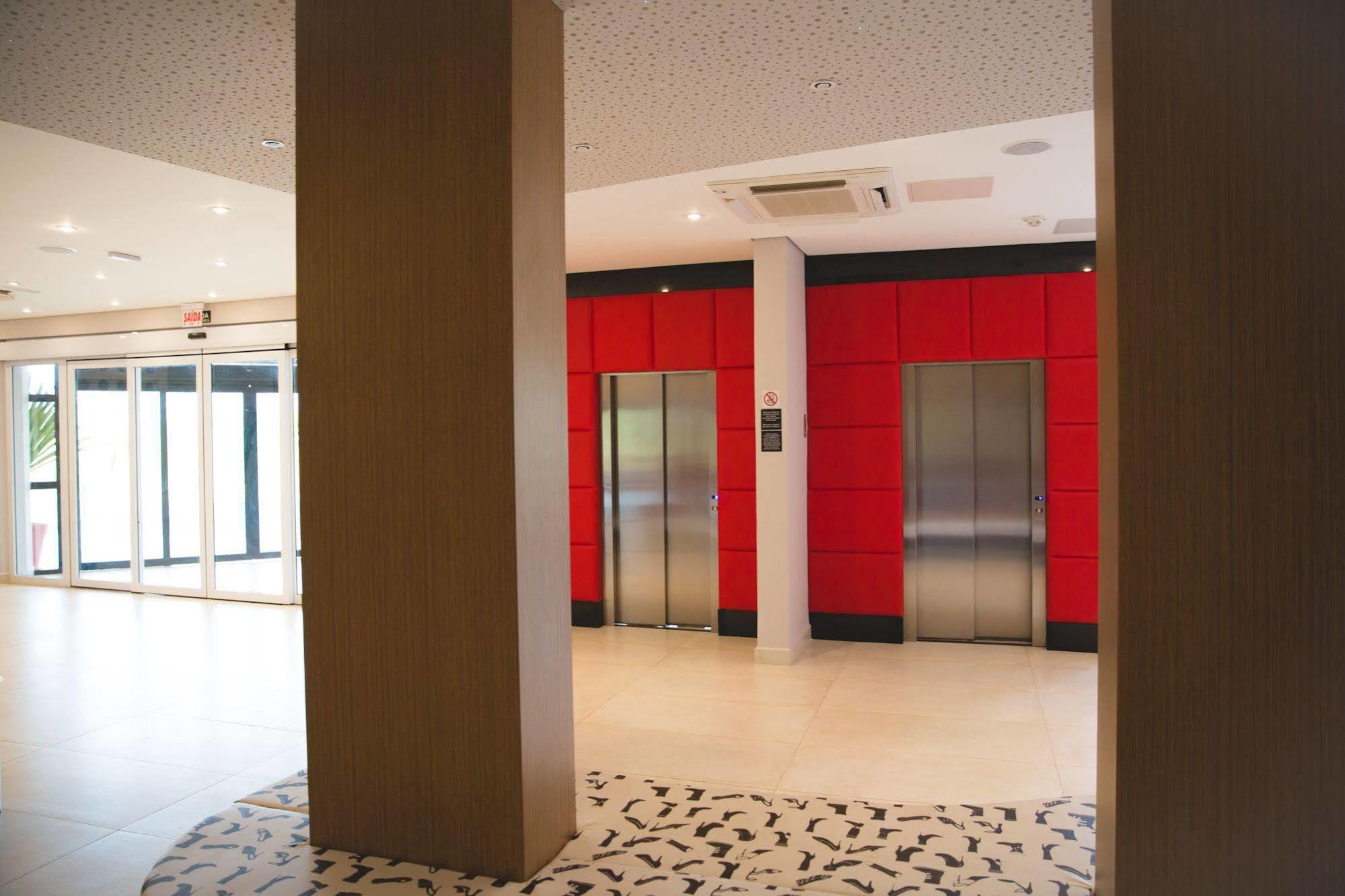 Отель Ibis Styles Биригуи Экстерьер фото